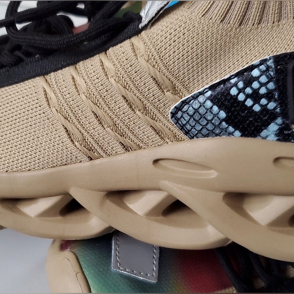 Ultralight Breathable Men's Sneakers with Unique Sole Brown New - Picture 5 of 9